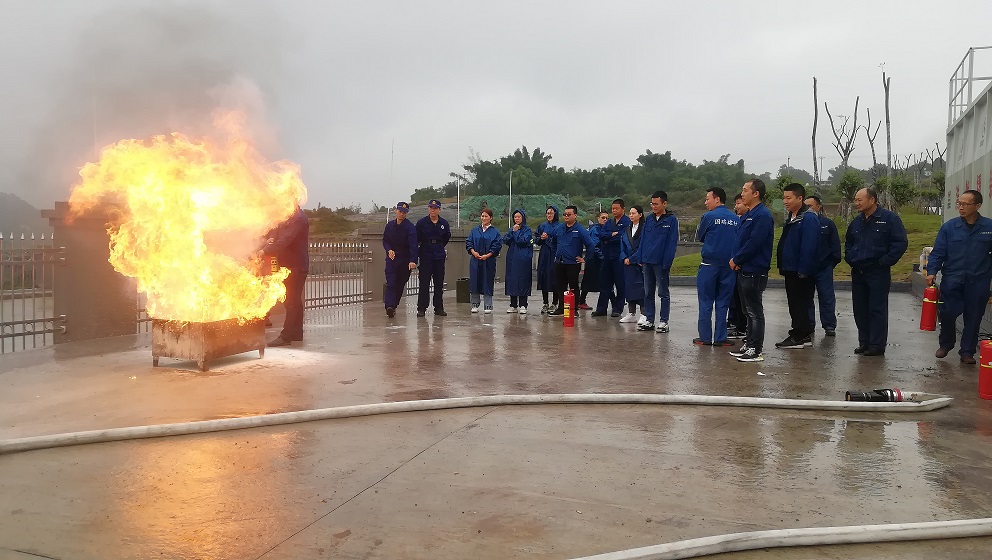 油盆滅火培訓.jpg